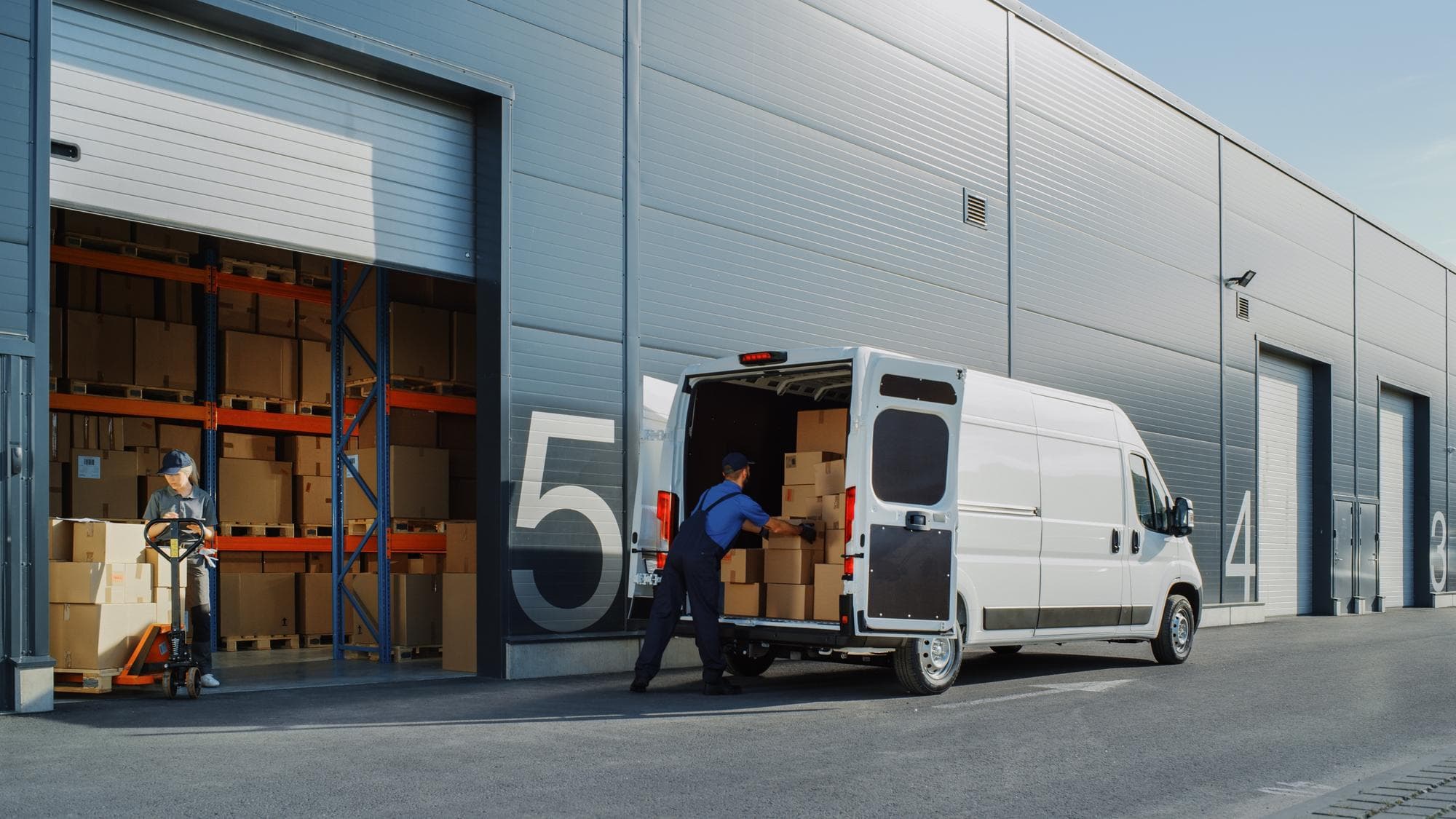Bước logistics của Ecom Express: Thu gom hàng hoá